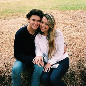 Meet your Posher, Moira